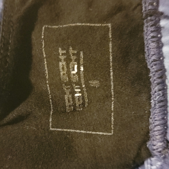 ECHT Apparel High Neck Sports Bra - Picture 4 of 4